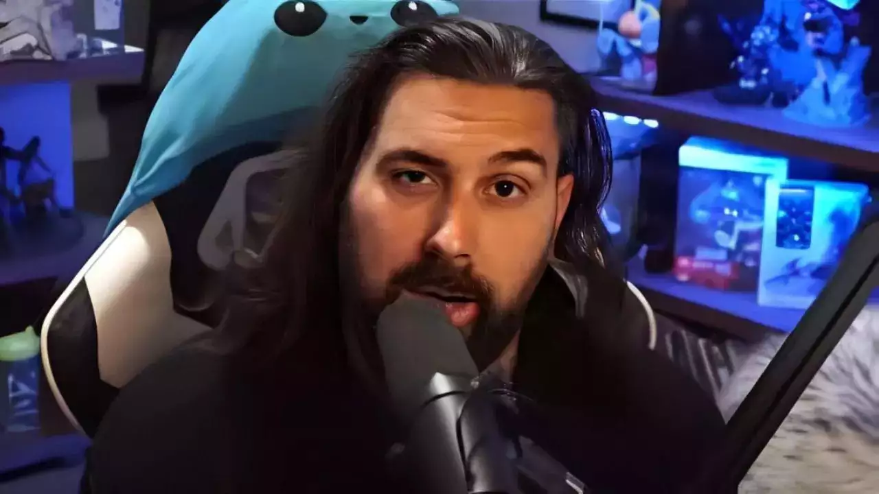 40-Year-Old YouTuber Dies in Accident