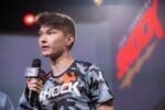 Sinatraa gets temporarily blind after eye injury while working out