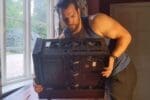 Watch: “Superman” Henry Cavill builds a gaming PC