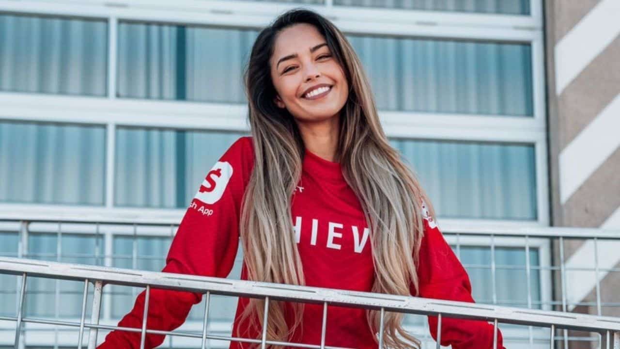 Valkyrae subjected to misogynistic hate over co-owner promotion