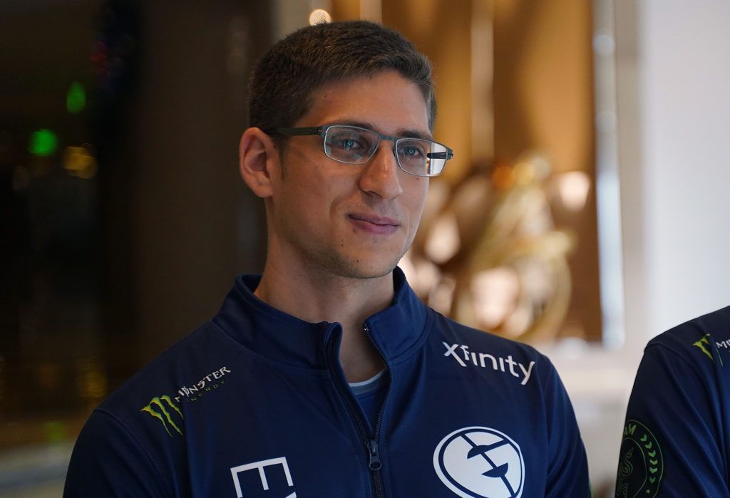 Fly: “We really enjoyed playing with RAMZES666, but he decided he didn’t want to be an offlane anymore.”