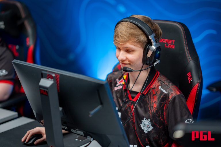 G2 Opens Their PGL Bucharest Campaign With a 2-0 Win Over Gamerlegion