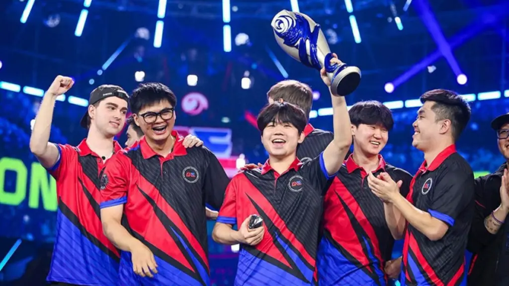 Global Esports players lift the VCT Pacific Stage 2 trophy in Busan before Valorant Champions 2026