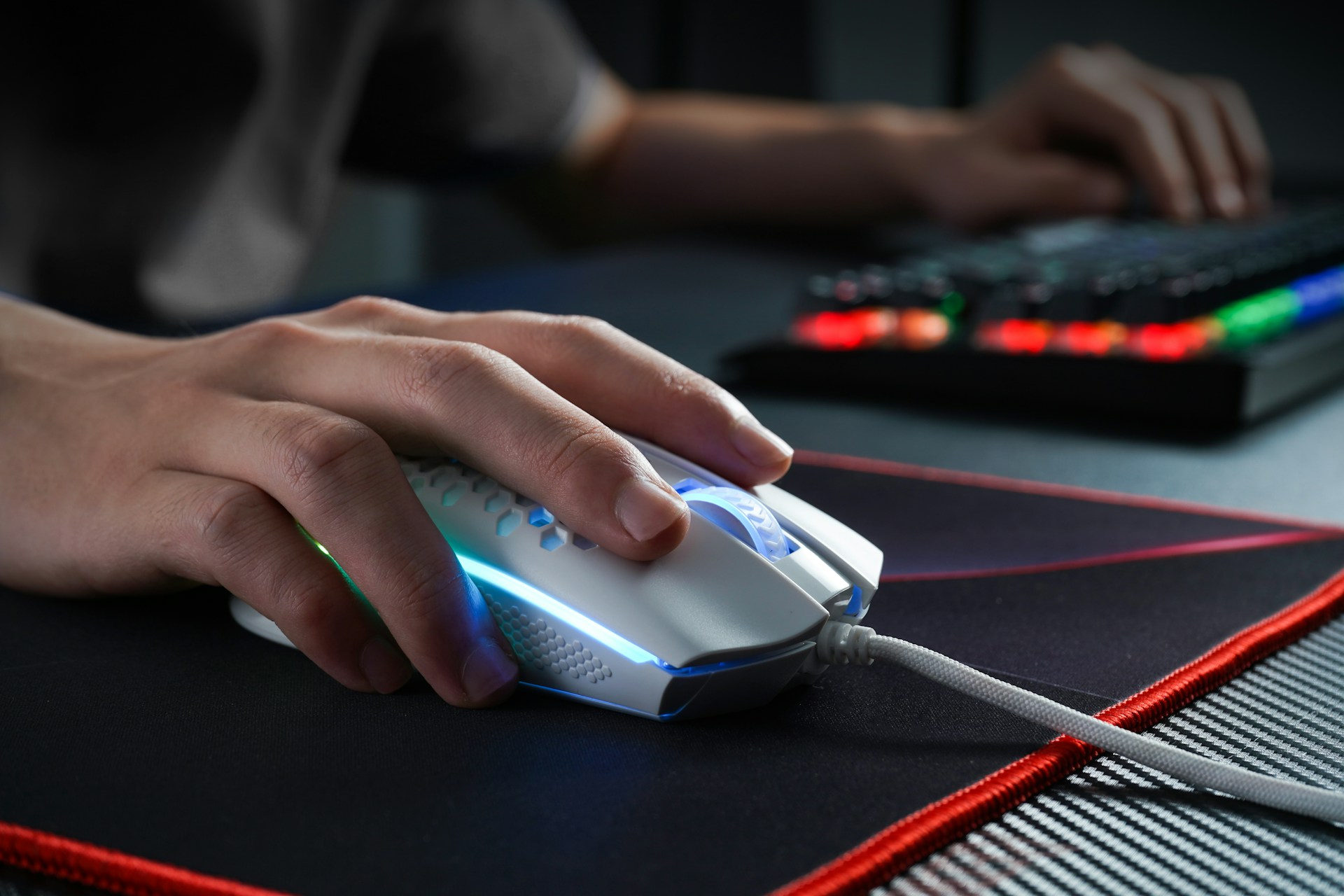 Top 5 Essential PC Hardware for a Competitive Advantage in 2025
