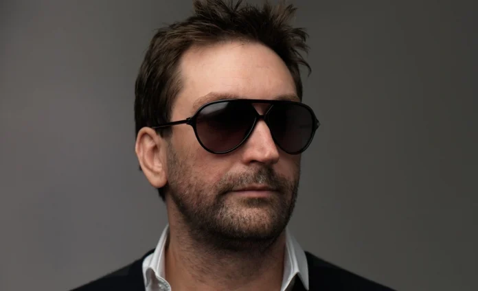 Leslie Benzies Epstein