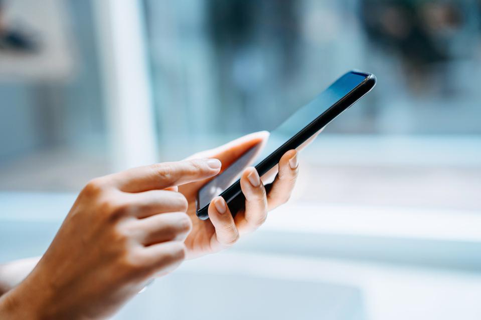 4 Tips for Building Your Own Esports App