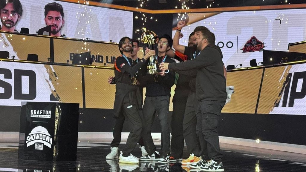 Orangutan BGMI team lifting the BMSD 2025 trophy in Hyderabad