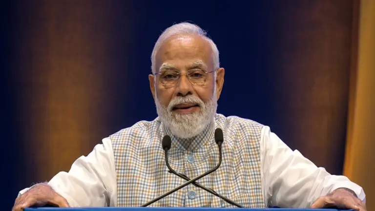 PM Modi Calls Mobile Phone India’s Gaming Console and Creation Studio at IMC 2026