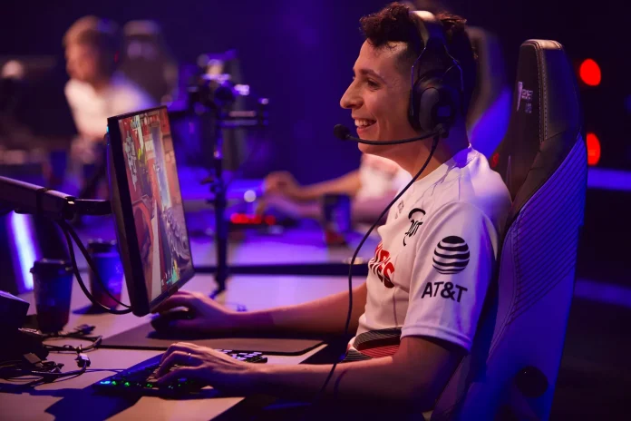 Joshua 'steel' Nissan as his Valve ban is set to expire in January 2025, marking a potential return to competitive Counter-Strike.