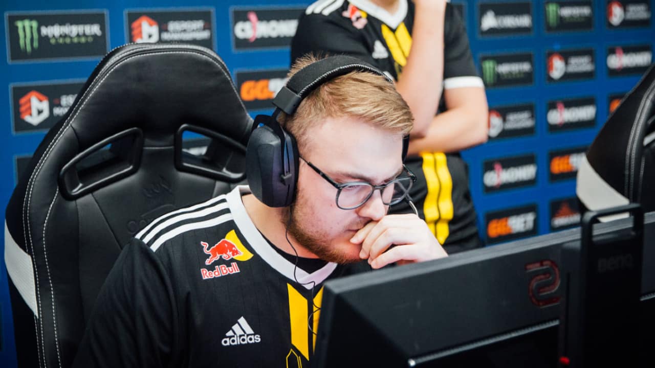 Fnatic Sign Former Cloud9 Players ALEX and Mezii to Their CSGO Roster