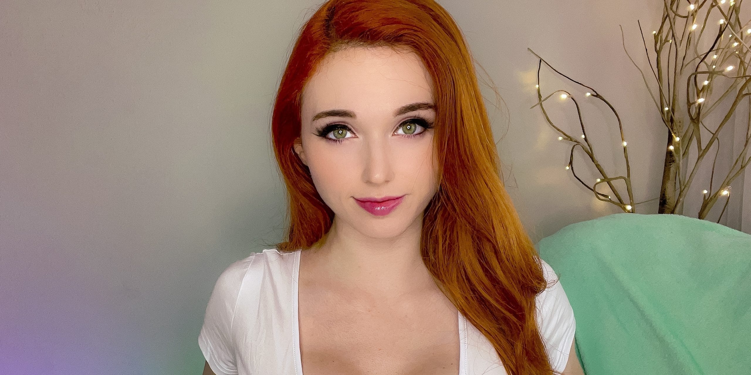 Amouranth stars in adult anime game