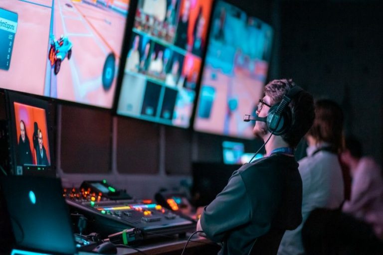 Behind the Scenes of Esports Event Production