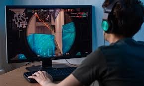 How to see hours played in Valorant