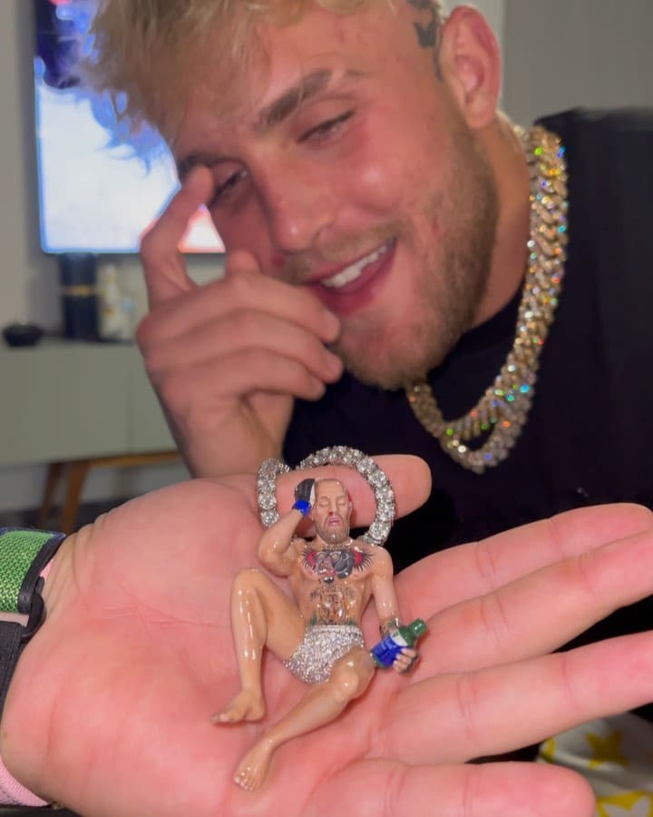 Jake Paul reveals custom $100k Conor McGregor chain ‘Sleepy McGregor’