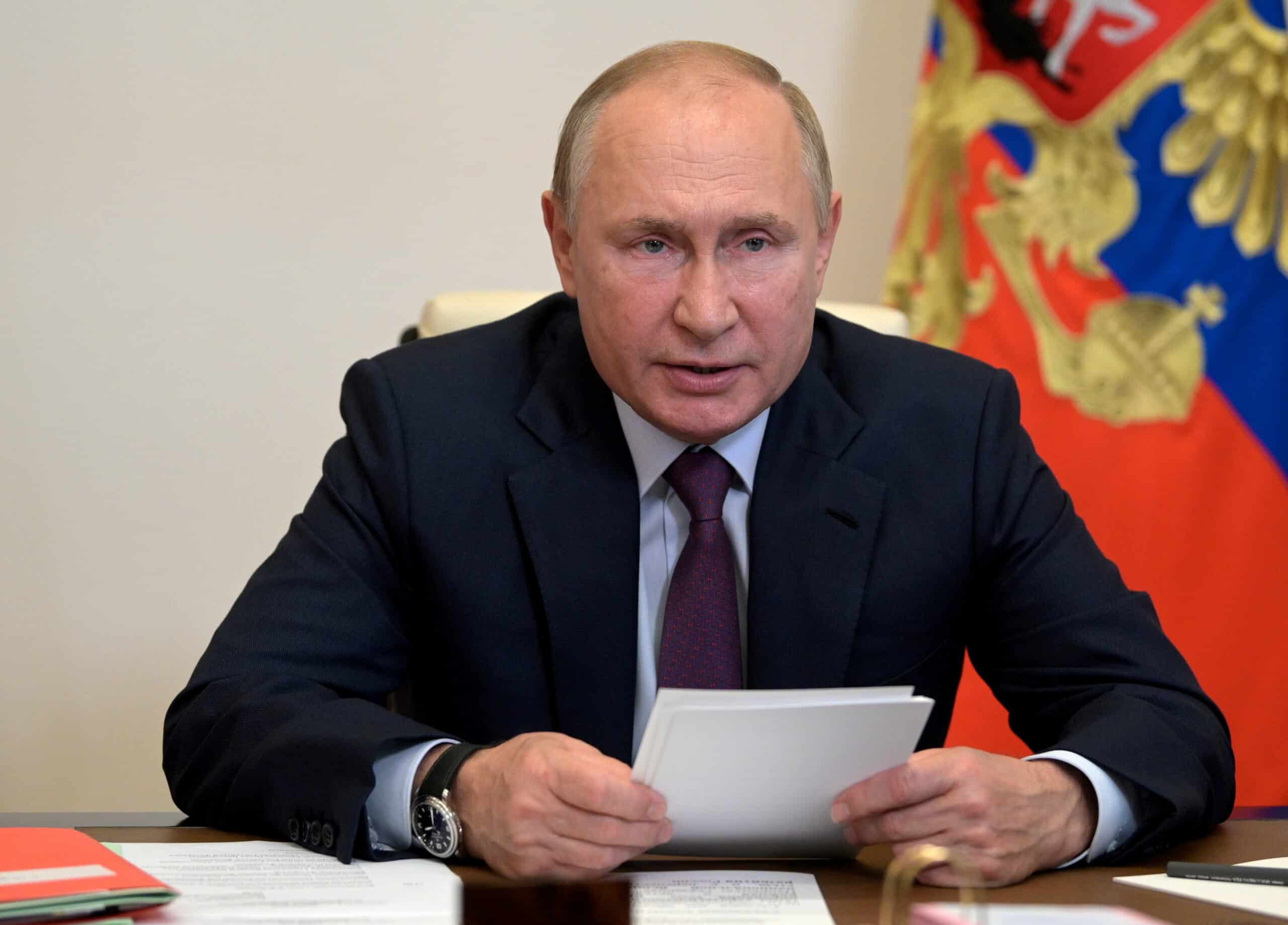 Vladimir Putin Congratulates Team Spirit on Winning The International 10 Dota 2 Championship
