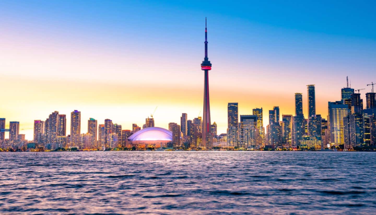 How is the esports scene shaping in Canada?