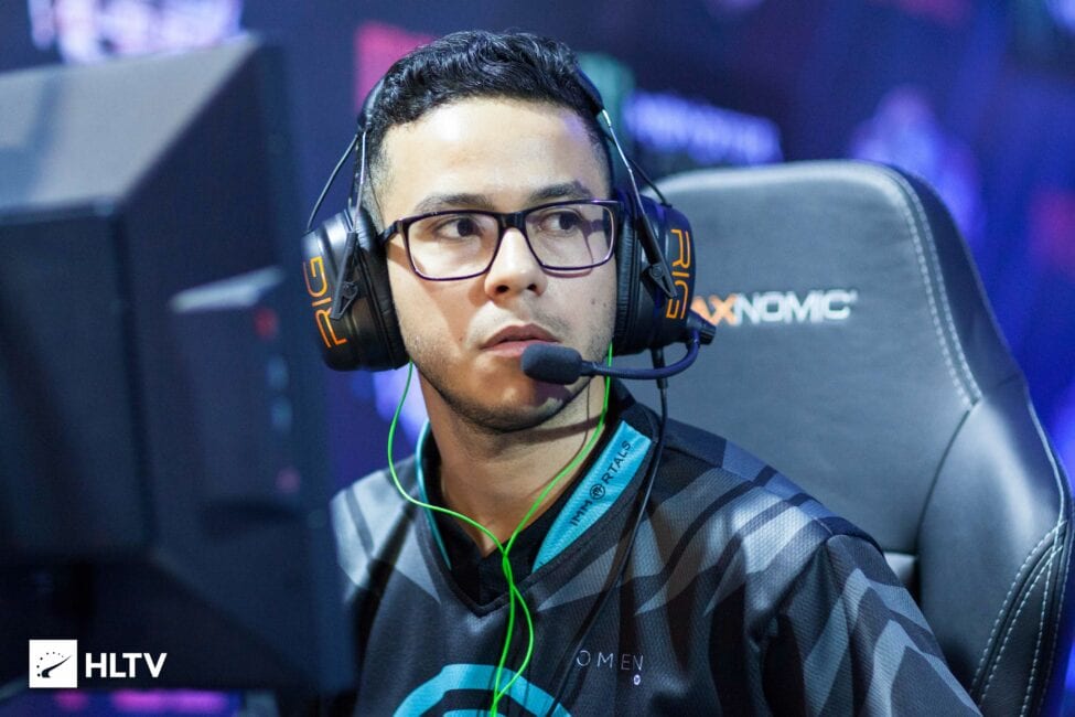 Stanislaw replaced by steel in Liquid